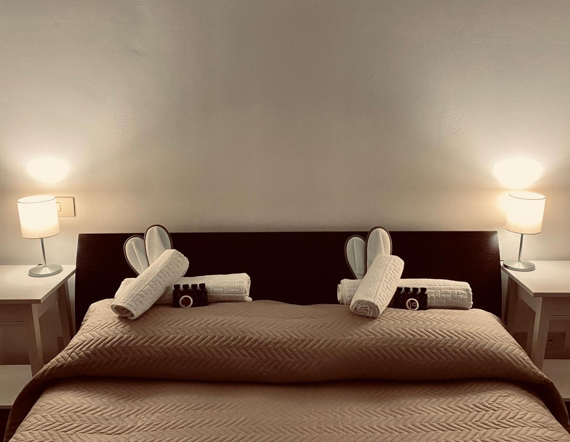 Palazzo Pia Rooms Валдрагоне Экстерьер фото